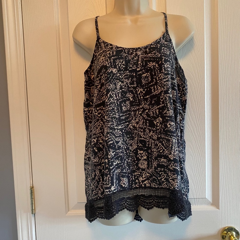 BUY 2 ITEMS & GET 1 FREE - Mossimo Tank with Lace Hem Sz L